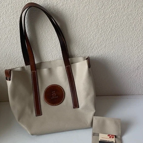 Leather Tote standard with pockets Handmade in USA - Picture 1 of 4